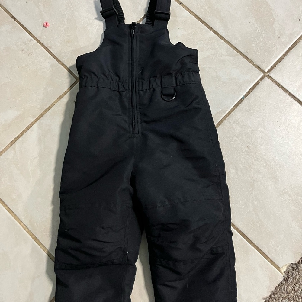 Snow pants
